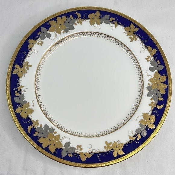 Narumi Oscar de la Renta AF002 Gold Leaf Cobalt Bone China 2 Dinner Plates - Picture 6 of 8